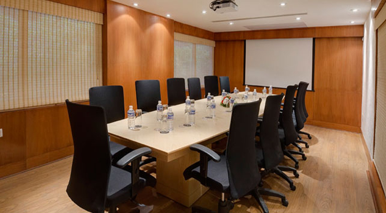 The Ultimate Workation Guide: Blend Work with Wanderlust