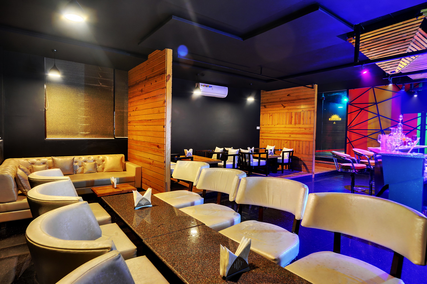 Purple Pitch Lounge & Bar
